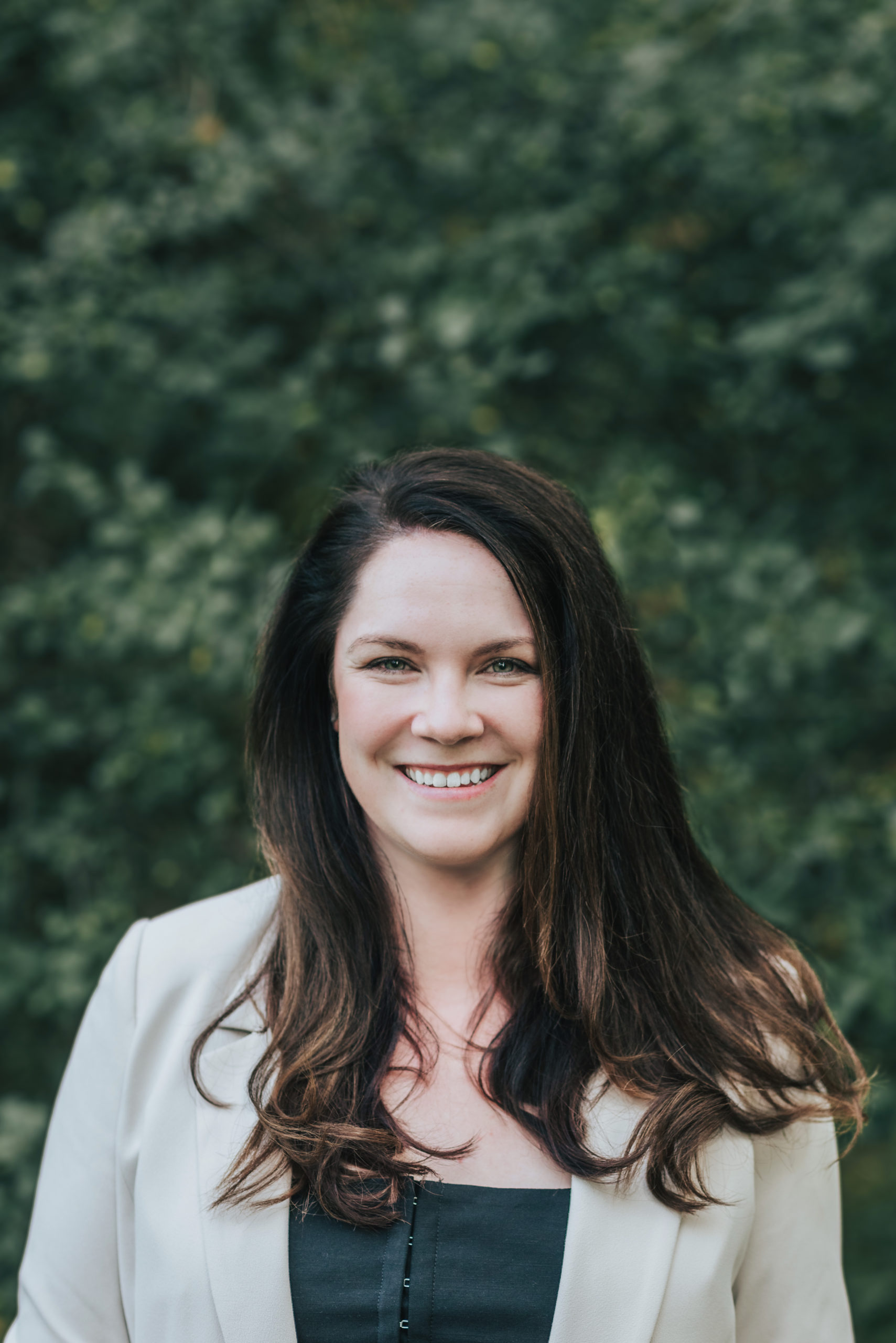 Whitney Paget Headshot